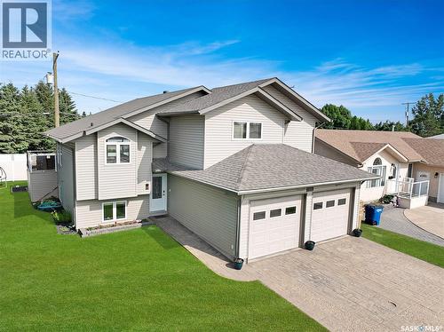 731 Adamson Crescent, Shellbrook, SK - Outdoor