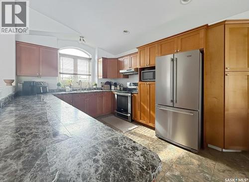 731 Adamson Crescent, Shellbrook, SK - Indoor Photo Showing Kitchen