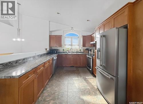 731 Adamson Crescent, Shellbrook, SK - Indoor Photo Showing Kitchen