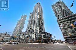 808 - 510 CURRAN PLACE Mississauga, ON L5B 0J8