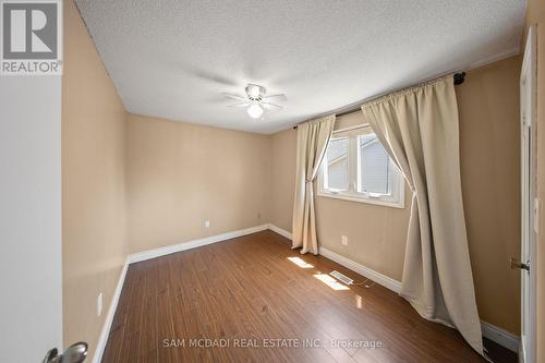 3949 Teakwood Drive, Mississauga, ON - Indoor Photo Showing Other Room