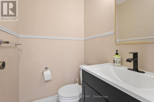 3949 Teakwood Drive, Mississauga, ON - Indoor Photo Showing Bathroom