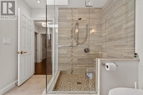 302 Harmony Road, Hamilton, ON - Indoor Photo Showing Bathroom