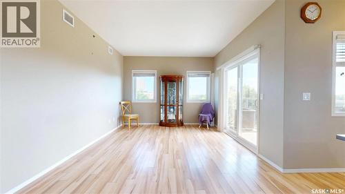 415 1220 Blackfoot Drive, Regina, SK - Indoor Photo Showing Other Room