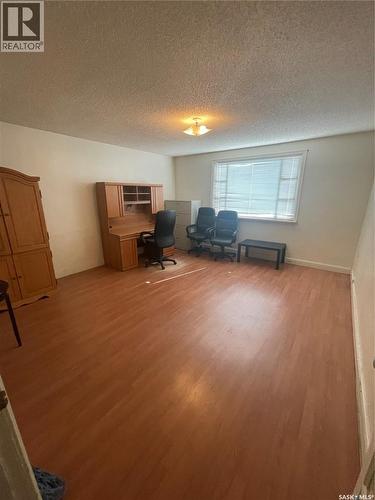 2318 8Th Street E, Saskatoon, SK 