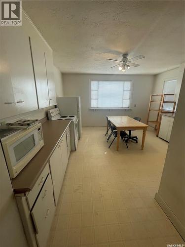 2318 8Th Street E, Saskatoon, SK 