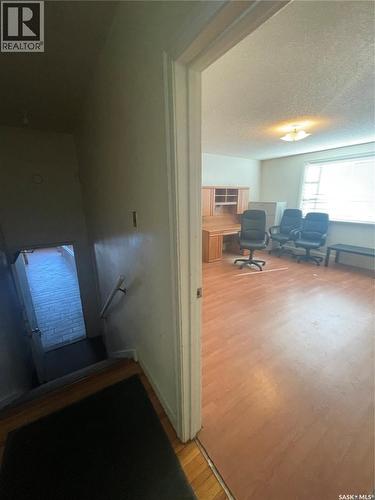 2318 8Th Street E, Saskatoon, SK 