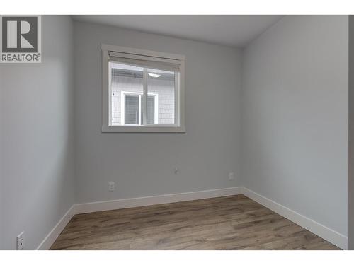 756 Glenwood Avenue Unit# 1, Kelowna, BC - Indoor Photo Showing Other Room