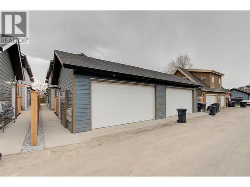 756 Glenwood Avenue Unit# 1, Kelowna, BC - Outdoor With Exterior