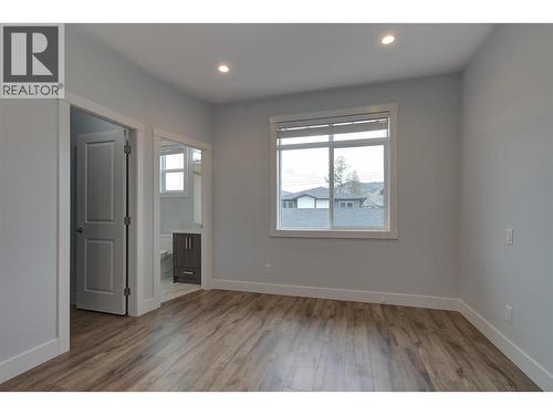 756 Glenwood Avenue Unit# 1, Kelowna, BC - Indoor Photo Showing Other Room