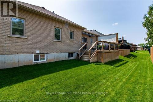 6 Esseltine Drive, Tillsonburg, ON - Outdoor With Deck Patio Veranda With Exterior