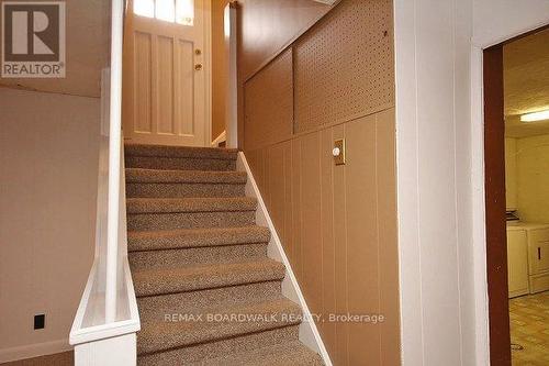 209 Knox Crescent, Ottawa, ON - Indoor Photo Showing Other Room