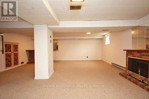 209 Knox Crescent, Ottawa, ON - Indoor With Fireplace