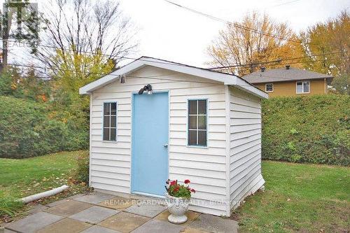 209 Knox Crescent, Ottawa, ON - Outdoor