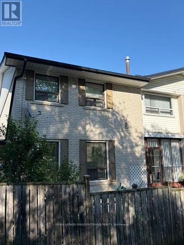 19 - 61 ARDGLEN DRIVE  Brampton, ON L6W 1V1
