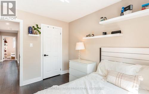 5259 Astwell Avenue, Mississauga, ON - Indoor Photo Showing Bedroom