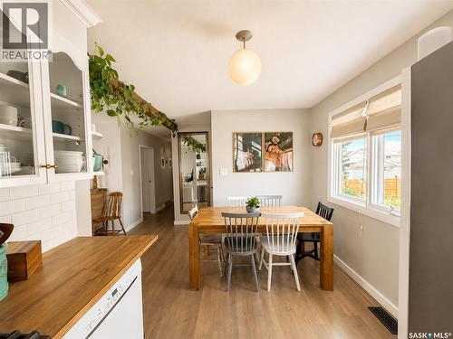 386 4Th Street E, Shaunavon, SK - Indoor Photo Showing Dining Room
