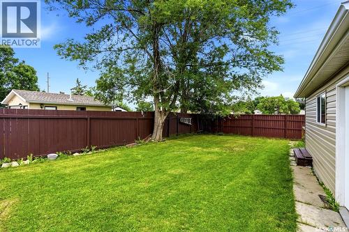 46 Mossing Bay, Regina, SK - Outdoor