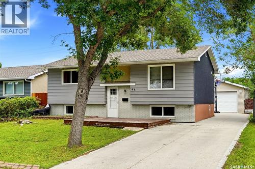 46 Mossing Bay, Regina, SK - Outdoor