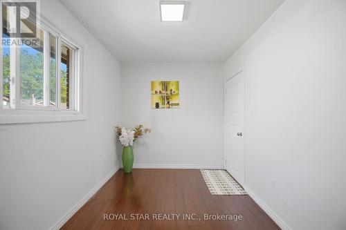 147 Grace Avenue, Hamilton, ON - Indoor Photo Showing Other Room