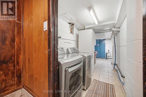 147 Grace Avenue, Hamilton, ON - Indoor Photo Showing Laundry Room