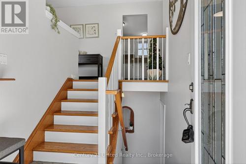 1190 Nuforest Drive, Selwyn, ON - Indoor Photo Showing Other Room