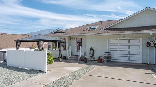 1-6163 SAINT MARTIN Place  Oliver, BC V0H 1T0
