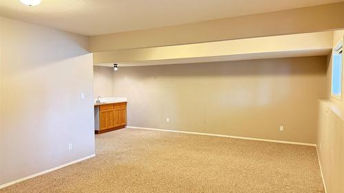 18A Wolf Crescent, Windermere, BC - Indoor Photo Showing Other Room