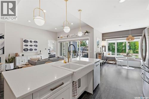 1521 10Th Avenue N, Saskatoon, SK - Indoor Photo Showing Kitchen With Double Sink