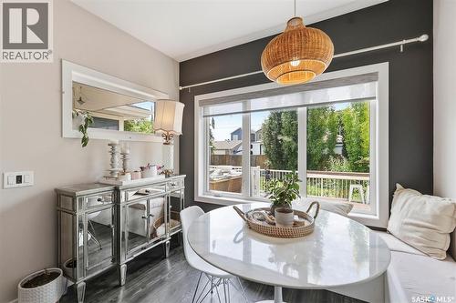 1521 10Th Avenue N, Saskatoon, SK - Indoor Photo Showing Dining Room