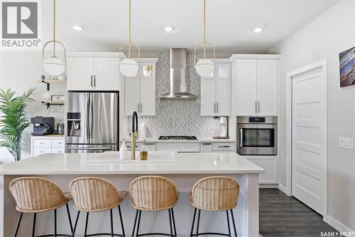 1521 10Th Avenue N, Saskatoon, SK - Indoor Photo Showing Kitchen With Upgraded Kitchen