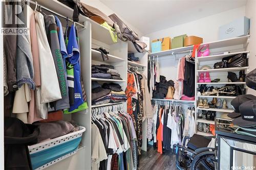 1521 10Th Avenue N, Saskatoon, SK - Indoor With Storage