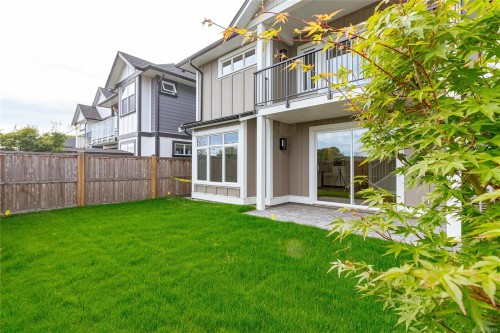 290 Seafield Rd, Colwood, BC 