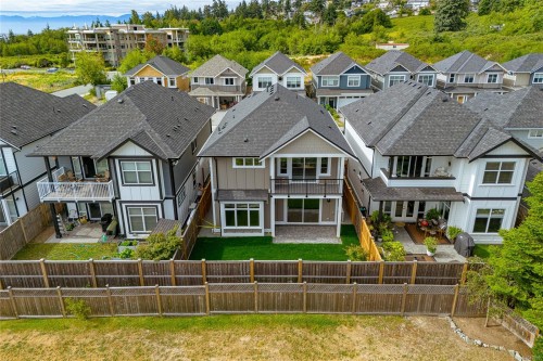 290 Seafield Rd, Colwood, BC 