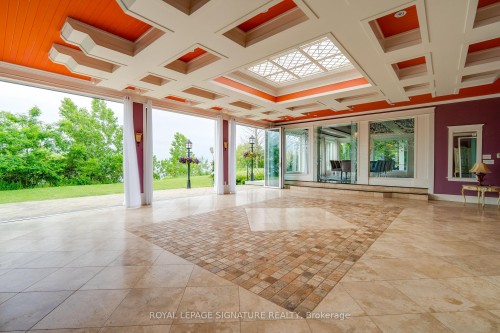 220 Greyabbey Trail, Toronto, ON - Indoor Photo Showing Other Room