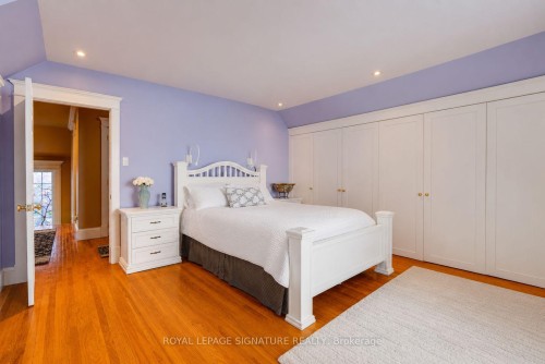 220 Greyabbey Trail, Toronto, ON - Indoor Photo Showing Bedroom