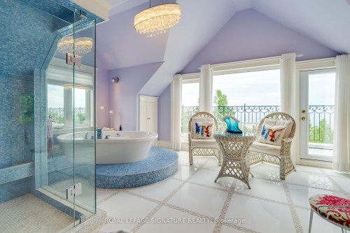 220 Greyabbey Trail, Toronto, ON - Indoor Photo Showing Bathroom