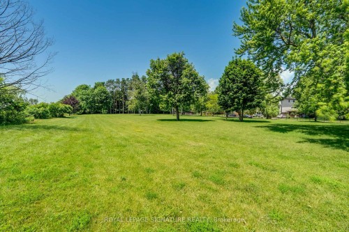 220 Greyabbey Trail, Toronto, ON - Outdoor