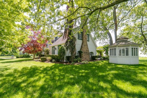 220 Greyabbey Trail, Toronto, ON - Outdoor