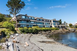 #103-1211 Beach Dr Oak Bay, BC V8S 2N4