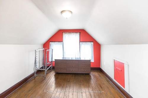 44 Arthur Avenue N, Hamilton, ON - Indoor Photo Showing Other Room