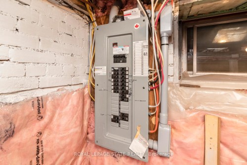 44 Arthur Avenue N, Hamilton, ON - Indoor Photo Showing Basement