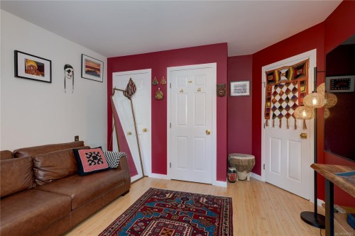 2165 Maple Ave, Sooke, BC - Indoor