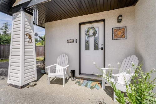 2165 Maple Ave, Sooke, BC - Outdoor