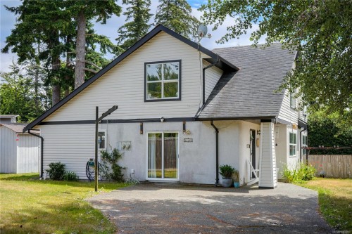 2165 Maple Ave, Sooke, BC - Outdoor