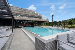 #518-2000 Hannington Rd Langford, BC V9B 7C1