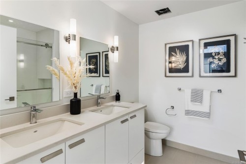 #10-4253 Dieppe Rd, Saanich, BC 