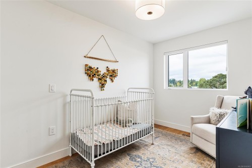 #10-4253 Dieppe Rd, Saanich, BC 