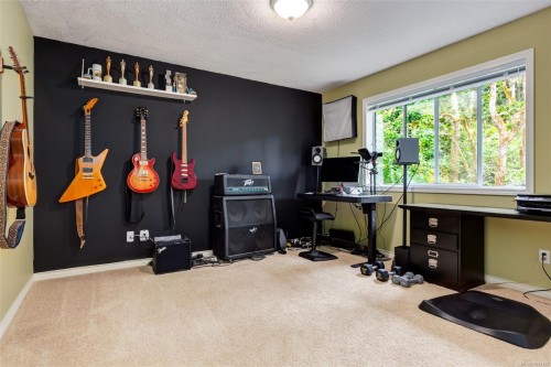 1206 Mckenzie Dr, Duncan, BC 