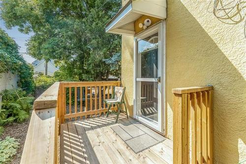 518 Young St, Winnipeg, MB - Outdoor With Deck Patio Veranda With Exterior